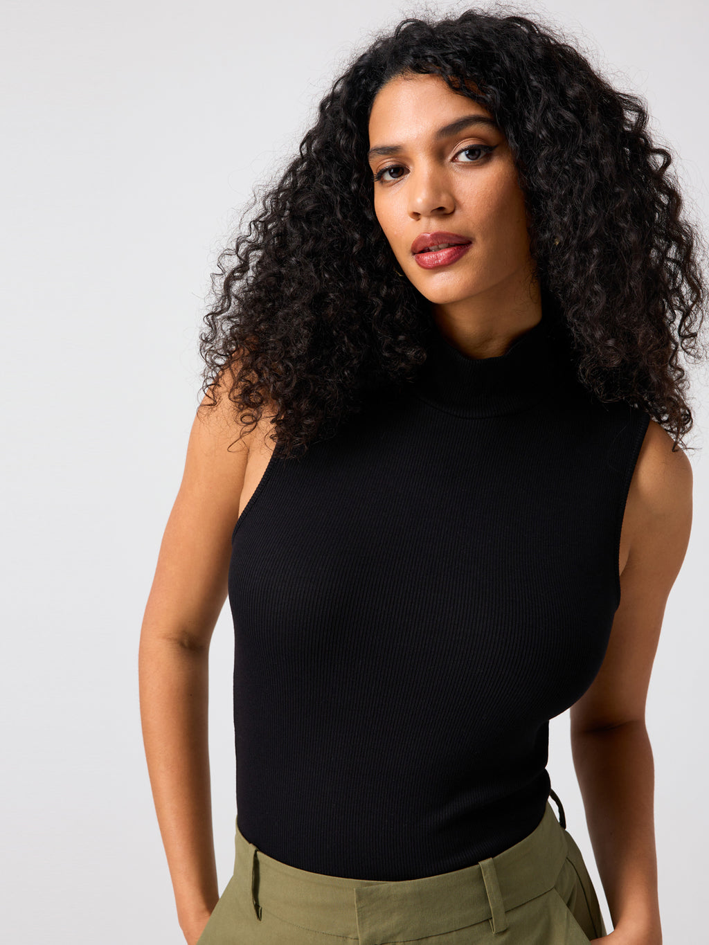 Ribbed Turtleneck Sleeveless Top - Boutique 23