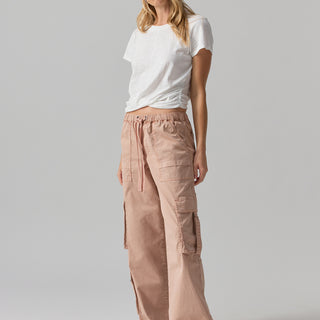 HIGH-RISE PANTS