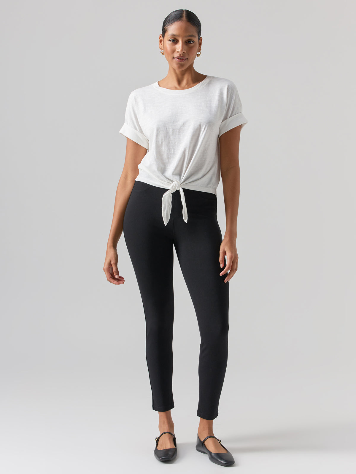  Sanctuary Runway Ponte Leggings with Functional Pockets -  Rayon-Blend Fabrication - Elasticized Waist Black XS (US 2) 27 : Clothing,  Shoes & Jewelry