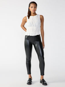 White and Black Grid legging  Popular leggings, Outfits with leggings,  Tights