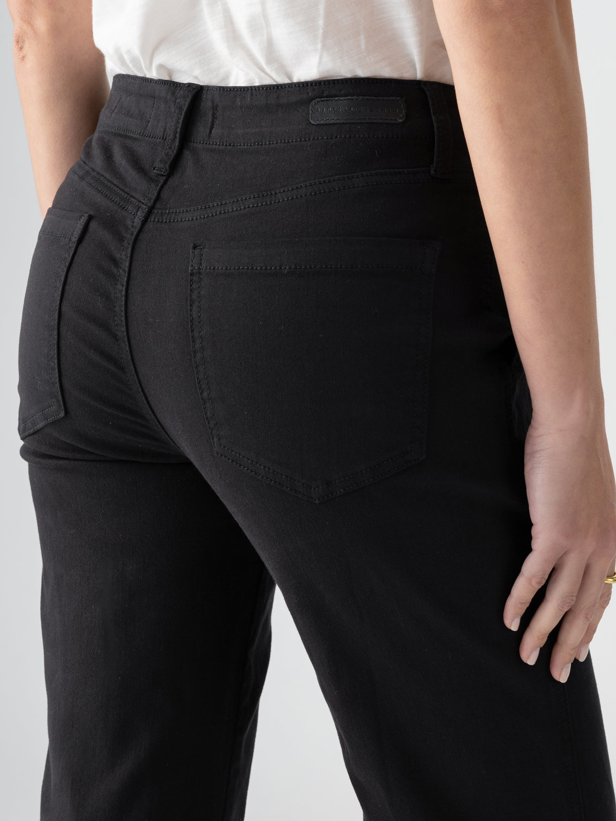 Vacation Crop High Rise Pant Black