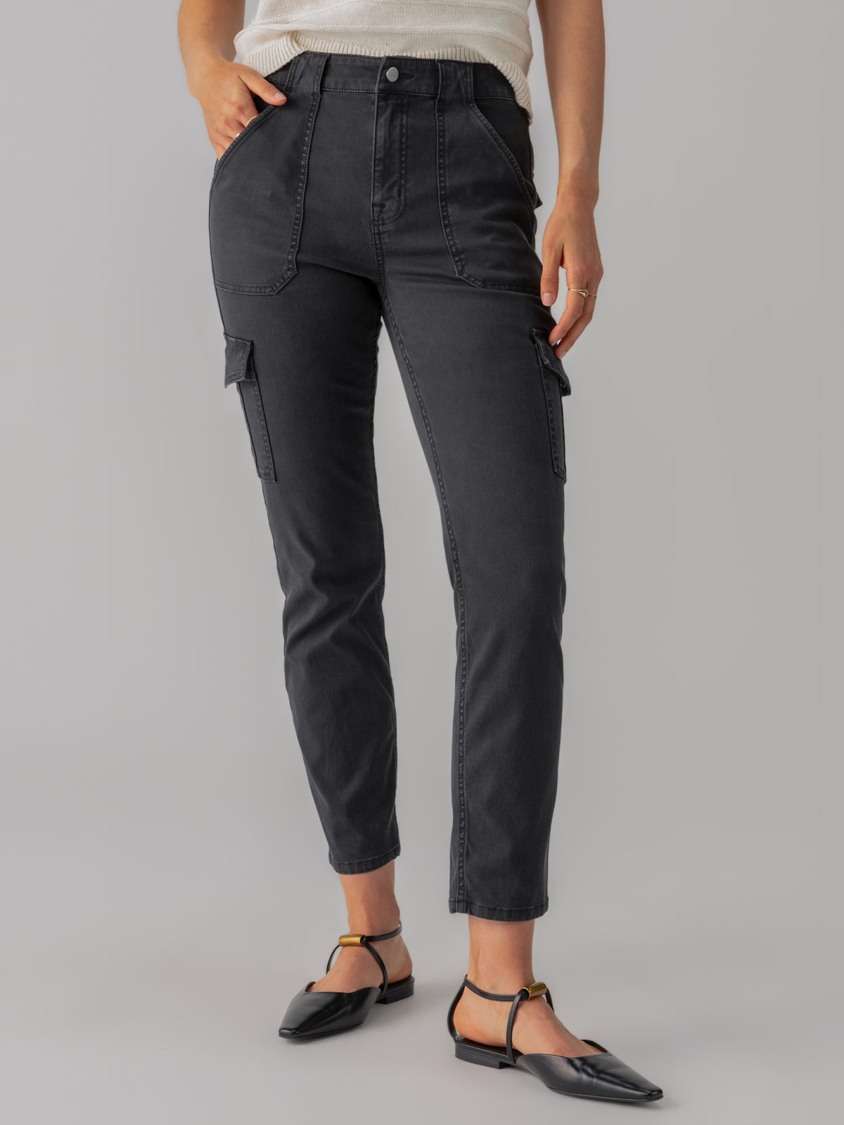 Sculpted Hayden Cargo Standard Rise Pant Black