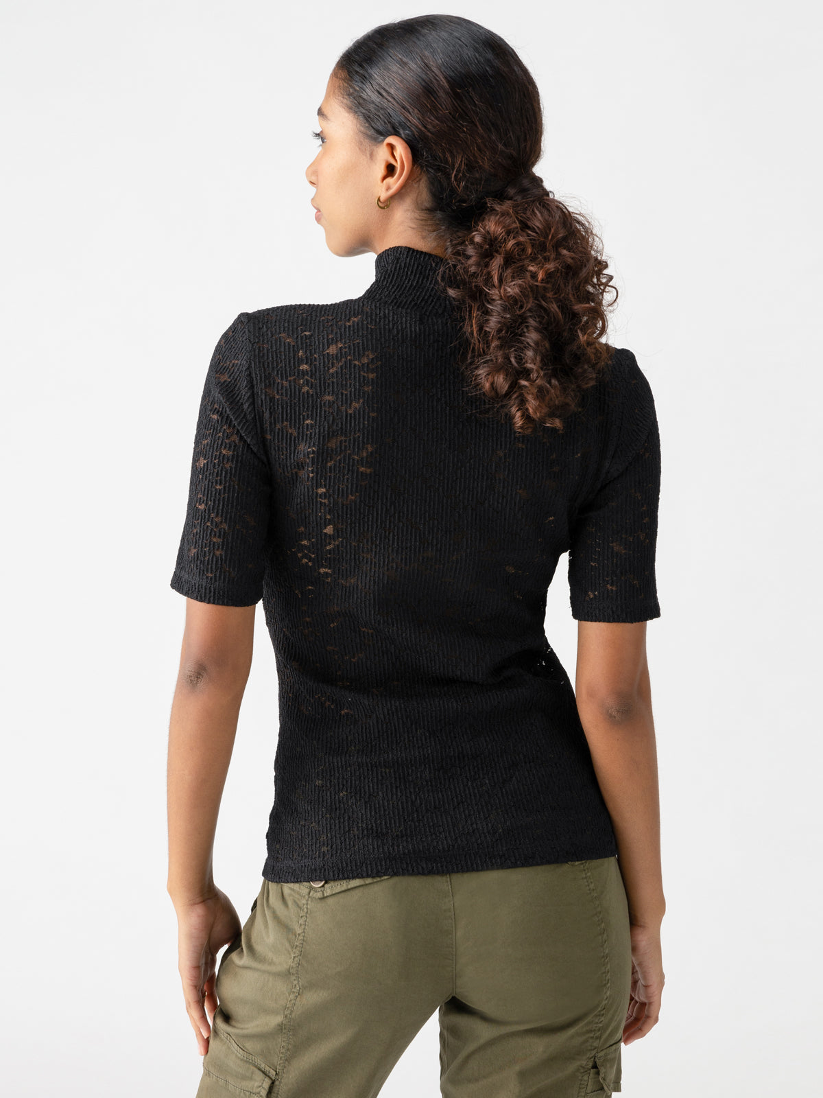 Short Sleeve Lace Mock Neck Tee Black